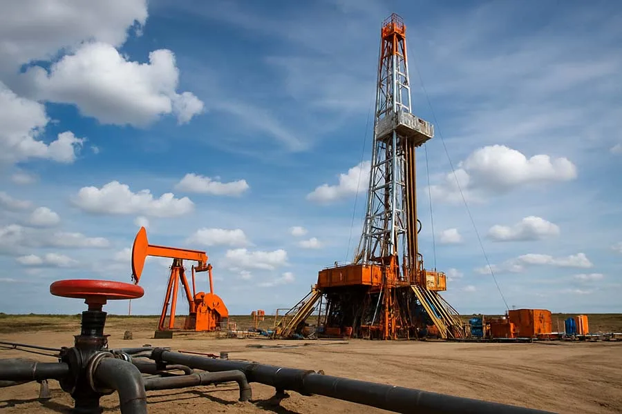 Drilling and Extraction Tools in the Oil Industry